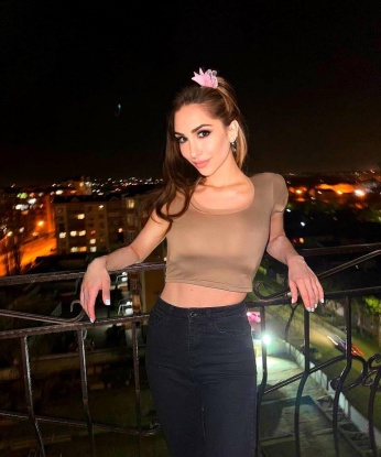 Анкета проститутки Лена - город Былым, 23 года, №15656